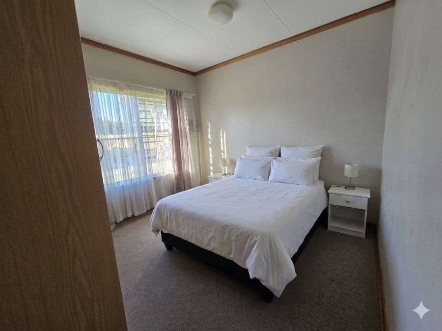 2 Bedroom Property for Sale in Langenhovenpark Free State